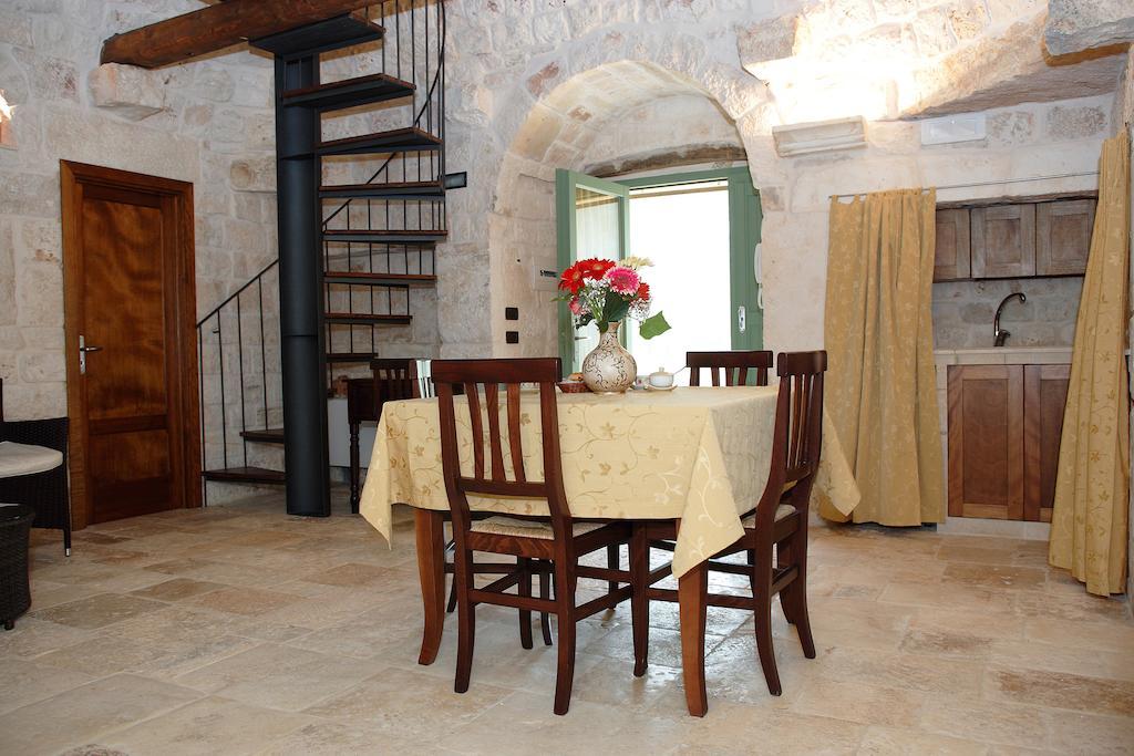 Hotel Trulli Boccadoro Ostuni Habitación foto