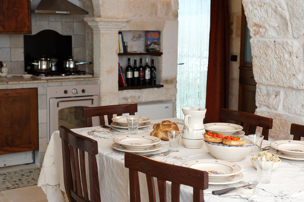 Hotel Trulli Boccadoro Ostuni Habitación foto